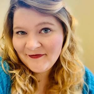 Meet your Posher, Casaundra